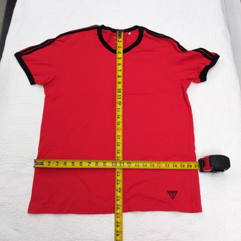 Guess t-shirt